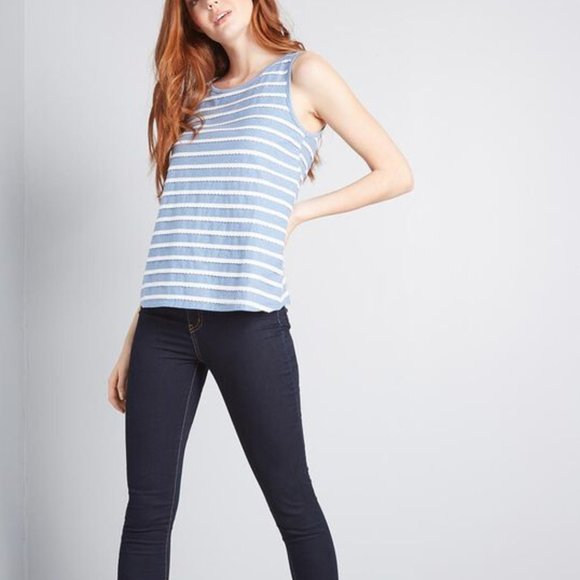 Playfully Functioning Knit Tank Top - Picture 5 of 5